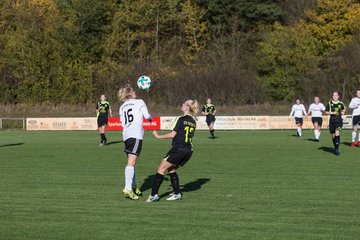 Bild 38 - Frauen TSV Vineta Audorg - SV Friesia 03 Riesum Lindholm : Ergebnis: 2:4